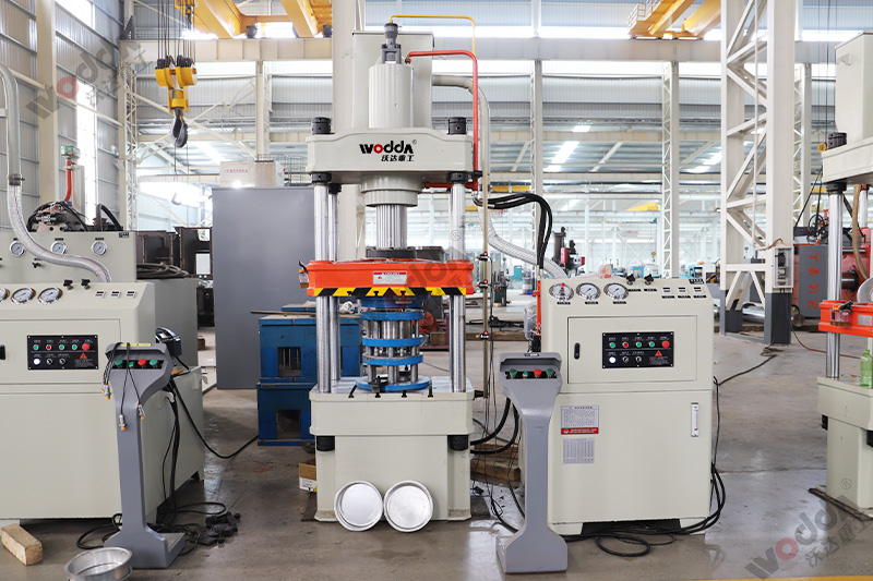 四柱液壓機(jī)地基的相關(guān)標(biāo)準(zhǔn) 四柱液壓機(jī)地基的相關(guān)標(biāo)準(zhǔn)