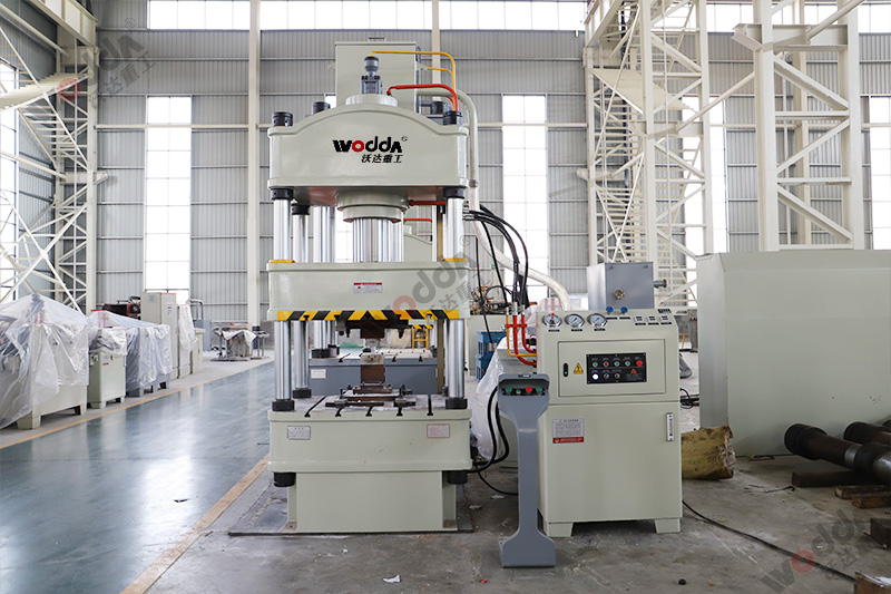 四柱液壓機(jī)控制閥漏油問題分析 四柱液壓機(jī)控制閥漏油問題分析