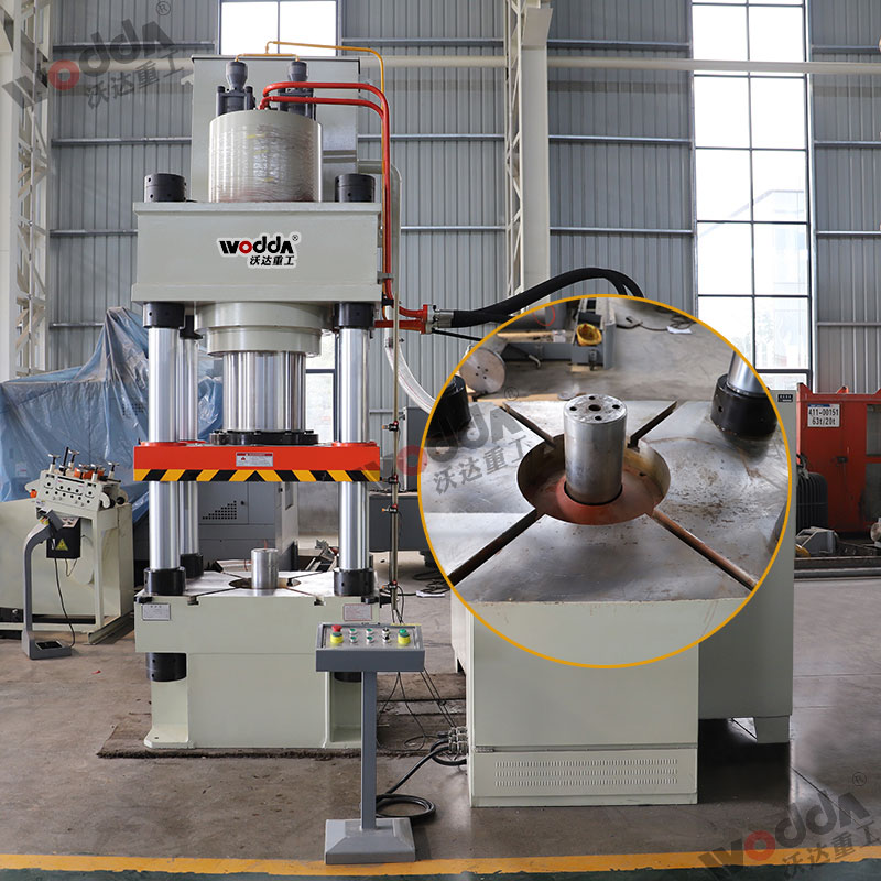 500噸四柱液壓機(jī) 500噸四柱液壓機(jī)