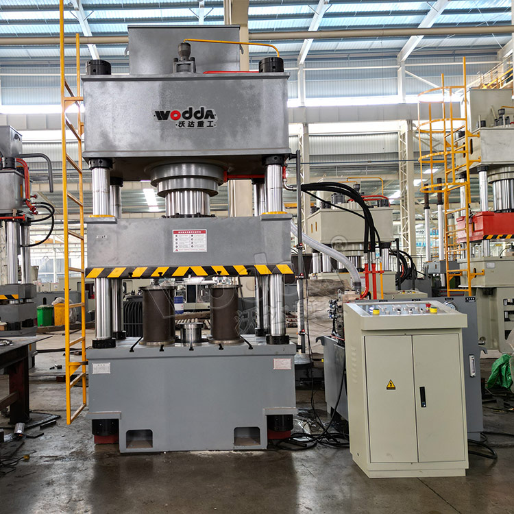 400噸三梁四柱液壓機 400噸三梁四柱液壓機