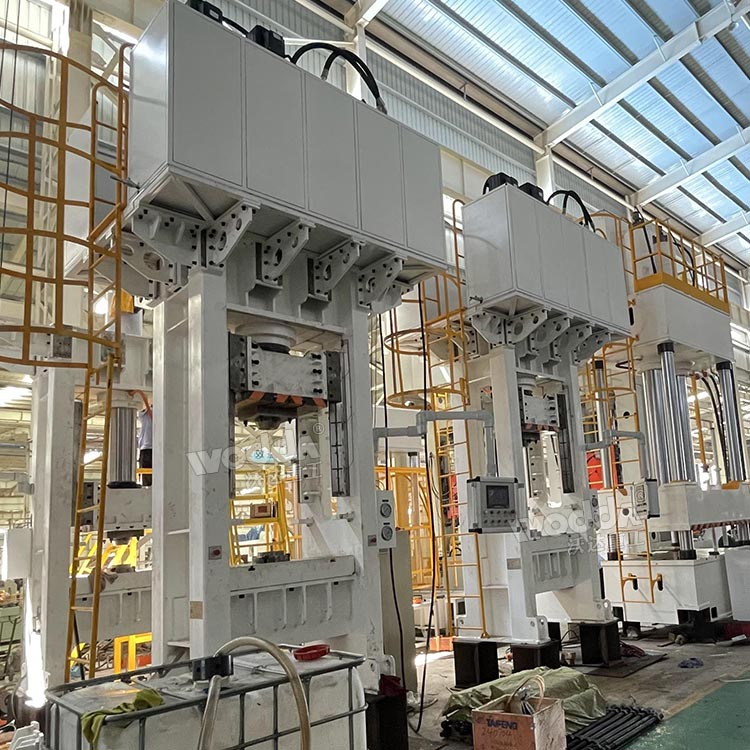 200噸框架式油壓機 200噸框架式油壓機