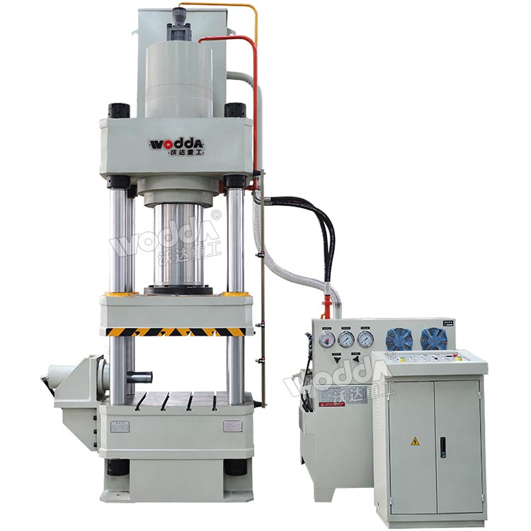 400噸三梁四柱液壓機(jī) 400噸三梁四柱液壓機(jī)