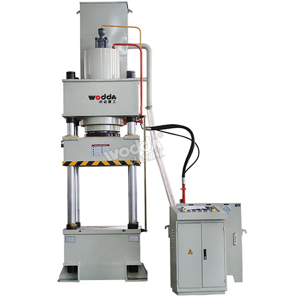 液壓機(jī).jpg 液壓機(jī).jpg