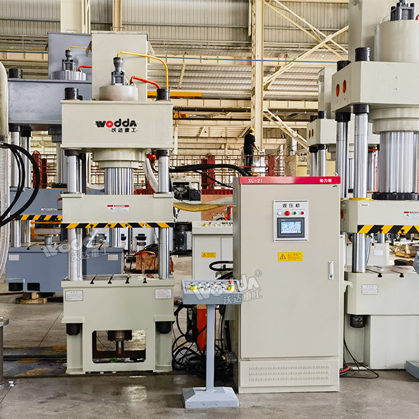 150噸伺服液壓機(jī) 150噸伺服液壓機(jī)