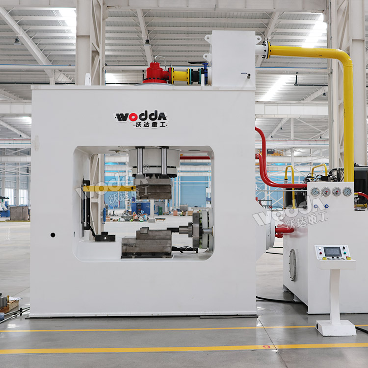 汽車凸輪軸鍛造液壓機(jī) 汽車凸輪軸鍛造液壓機(jī)